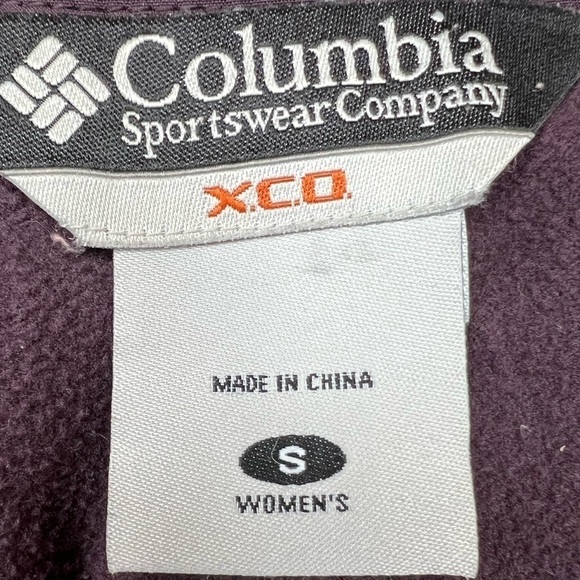 COLUMBIA Women’s XCQ Waist Length Fitted Burgundy Lightweight Jacket- Size Small - Picture 7 of 12